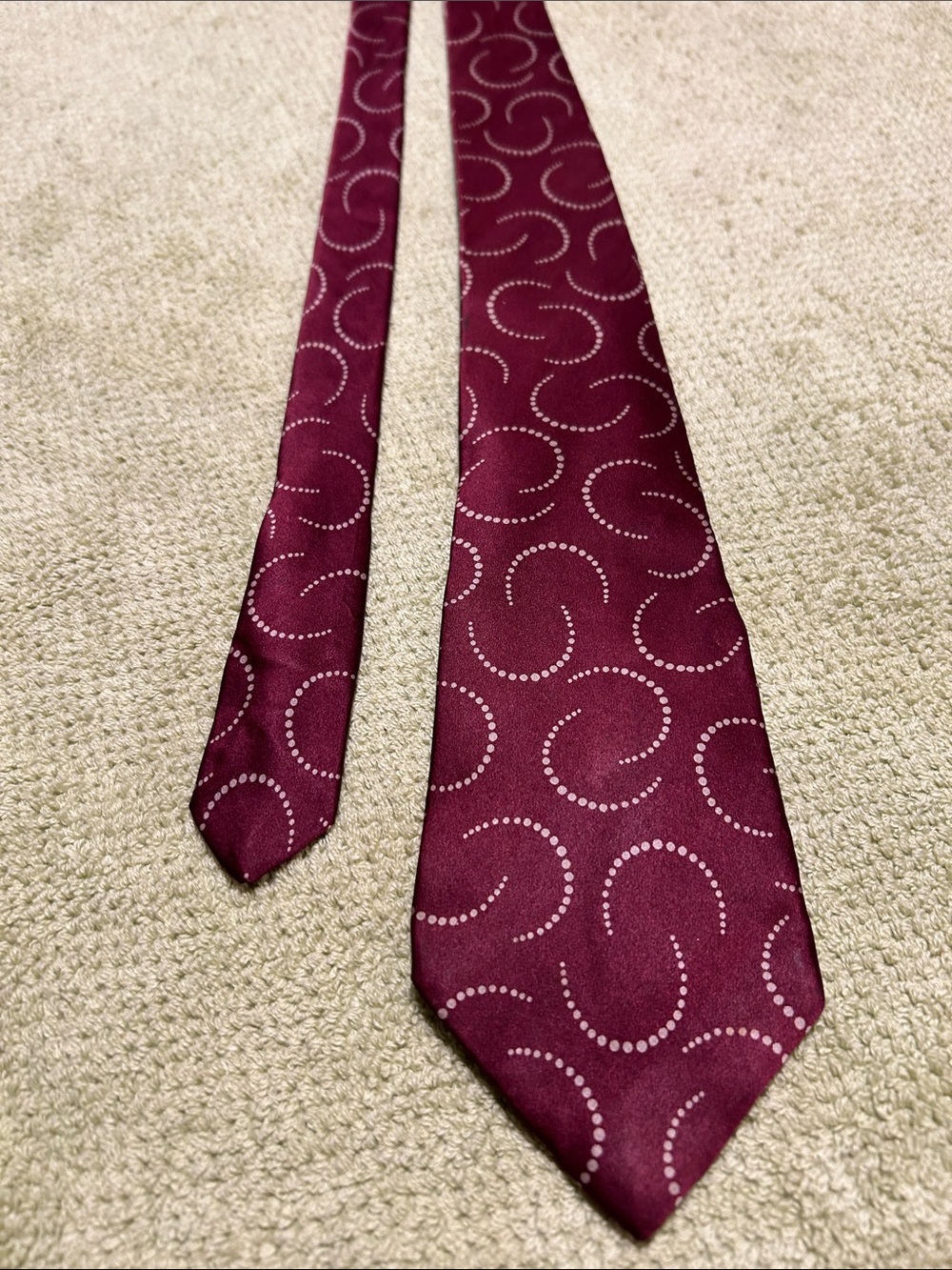 Stafford Maroon Tie with Dotted Swirl Pattern